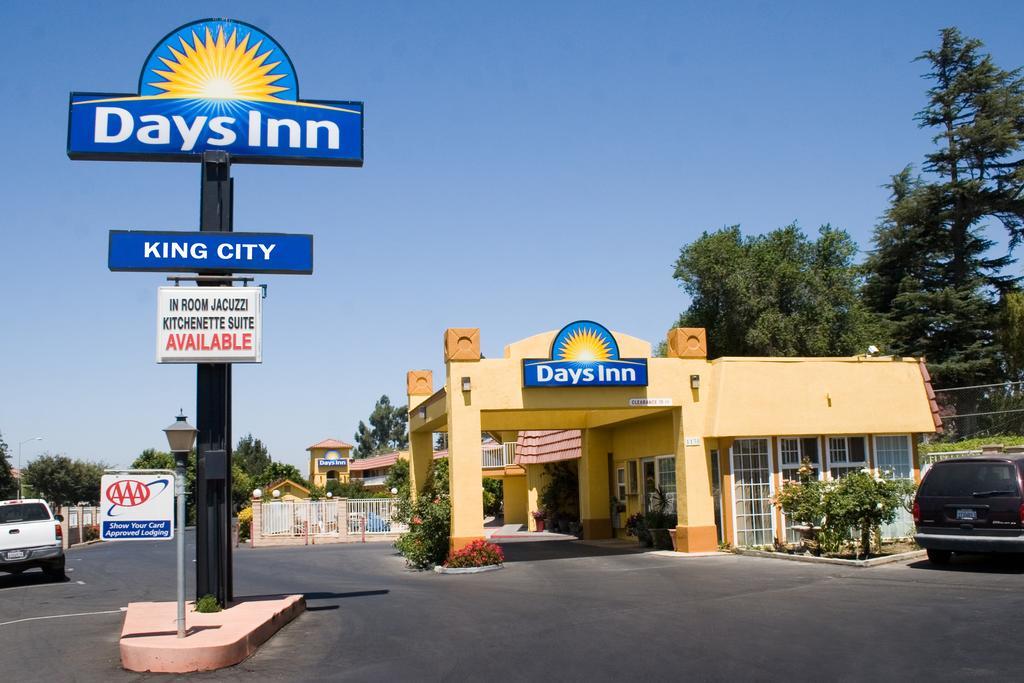 Days Inn By Wyndham King City Buitenkant foto
